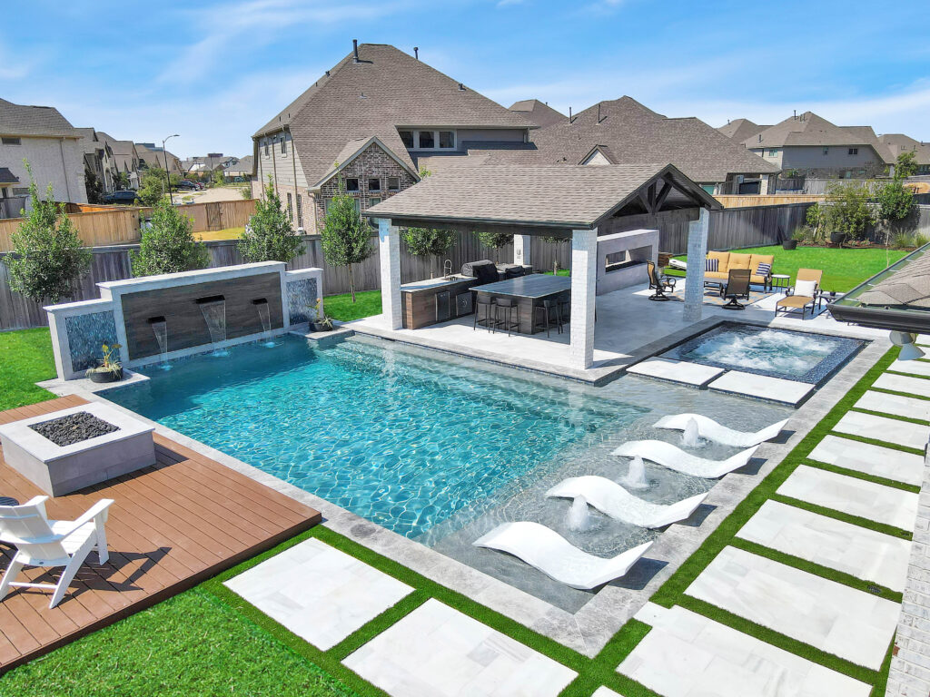 Mid-range custom gunite pool in The Woodlands area